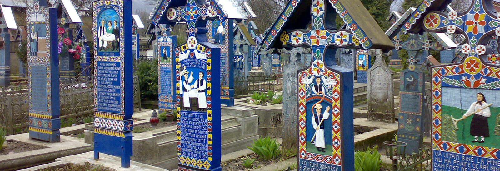 Der fröhliche Friedhof von Săpânța – Reiseziel, Bilder, Sehenswertes,  Information | Urlaub in Rumänien